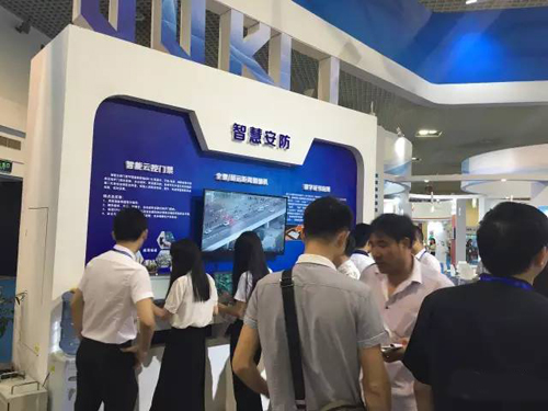 廈門物聯(lián)網(wǎng)博覽亮相一路無人值守智慧停車(圖8)