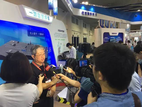 廈門物聯(lián)網(wǎng)博覽亮相一路無人值守智慧停車(圖3)