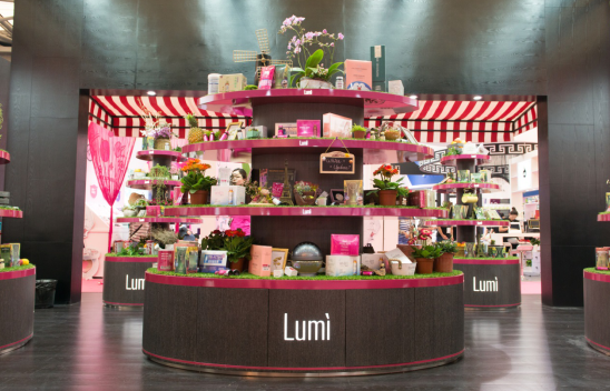 Lumi出色品質(zhì)風(fēng)格 21屆上海美博會(huì)引熱捧(圖1)